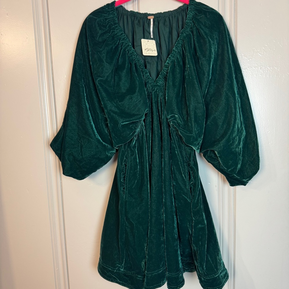 NEW FREE PEOPLE portia velvet mini dress in uncut emerald Size XS - Picture 3 of 16